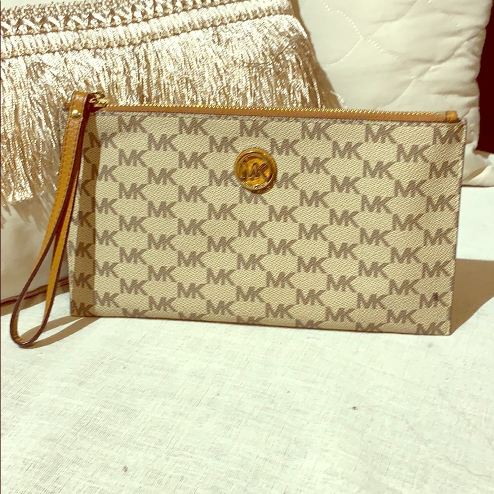 Michael Kors